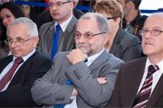 Od lewej: prof. Marek Pałasiński, dr Andrzej Szelc z WSIiZ i Stanisław Nowak - Prezes spółki zarządzającej Portem Lotniczym Rzeszów Jasionka